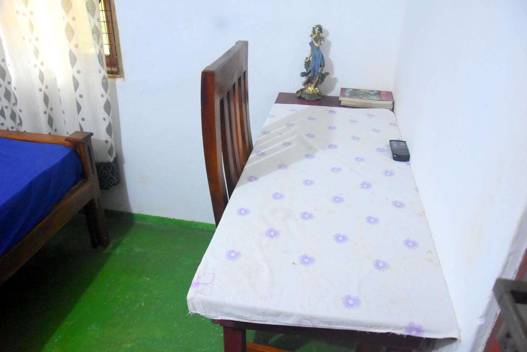 Meera Homestay & Guest House Anuradhapura Buitenkant foto