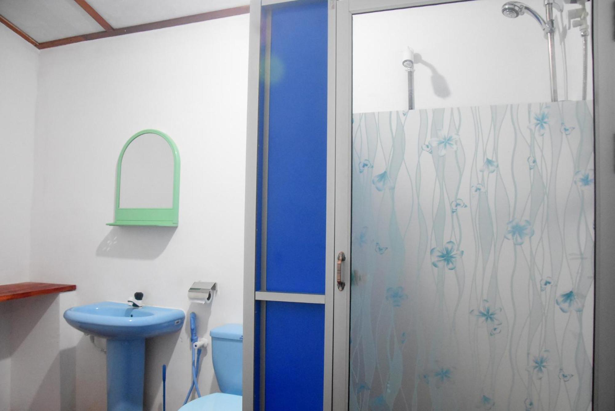 Meera Homestay & Guest House Anuradhapura Buitenkant foto